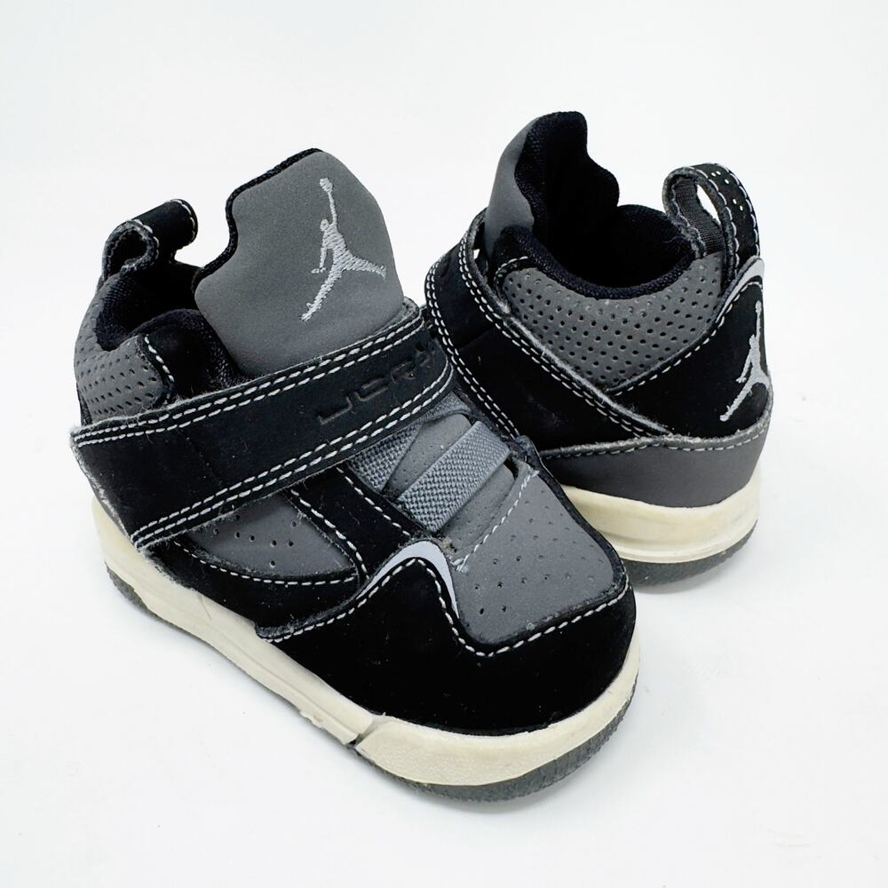 Jordan Baby Walker Shoes in Black and Gray